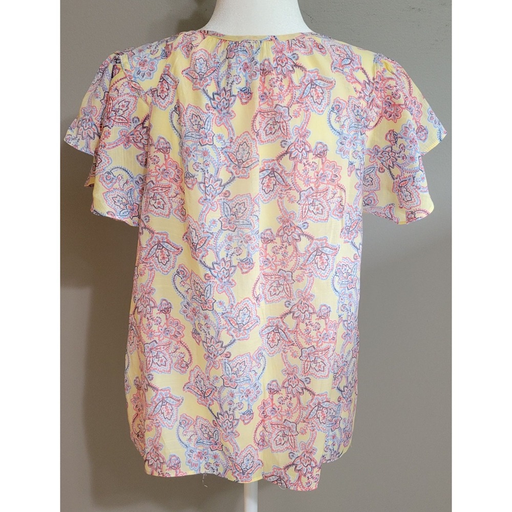 Hope & Harlow Lightweight Flutter Sleeve Rayon Top - Picture 2 of 5
